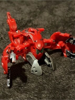 Bakugan Pyrus Reptak 930G